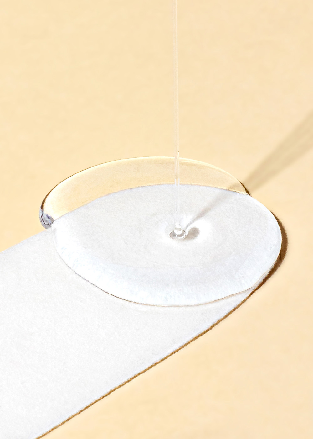 1.8. Detailed Page VELLA Neck Patch Prestige Wrinkle